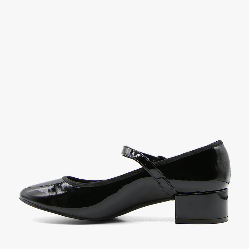 LIZ BLACK PATENT