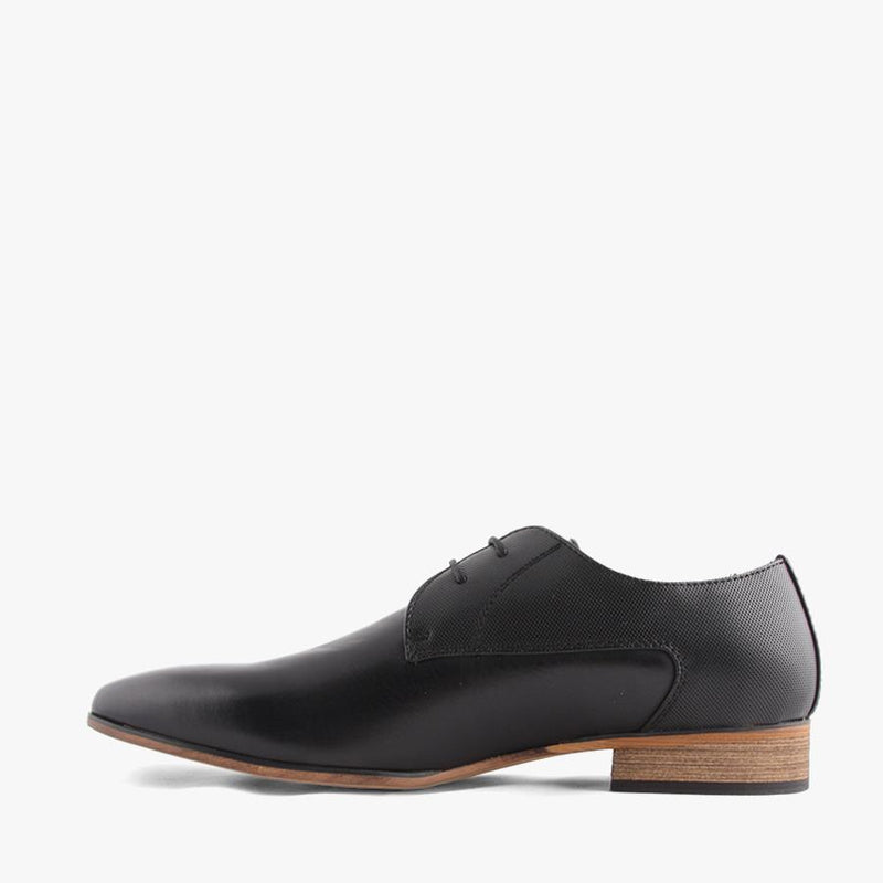 mens dress shoes