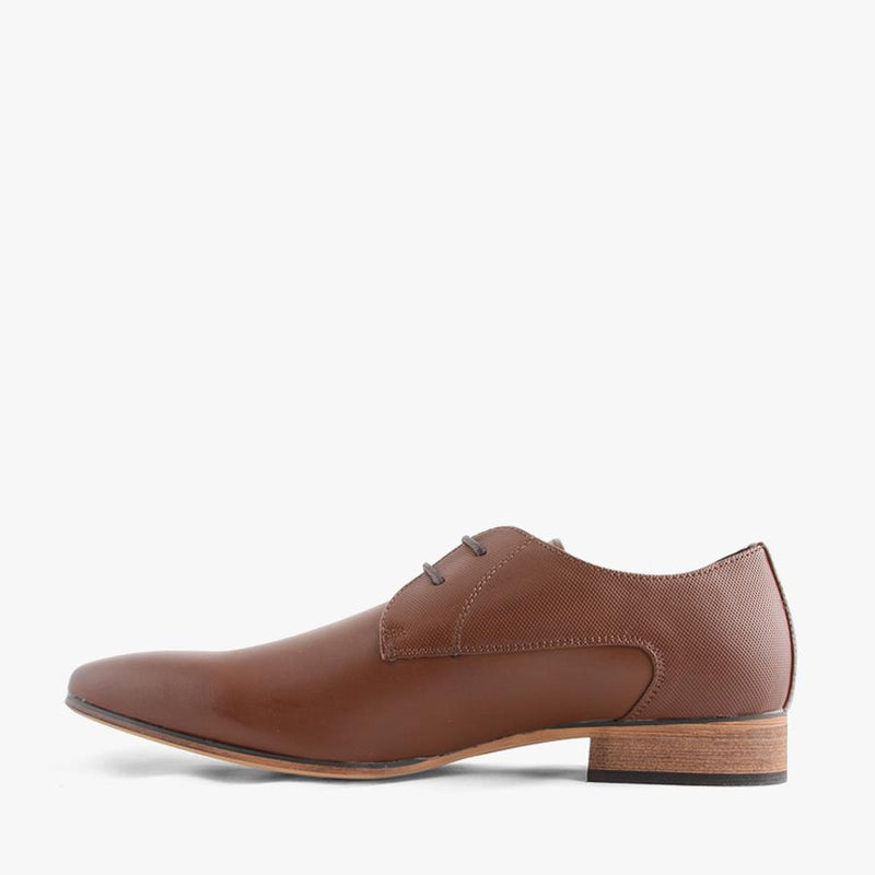 Men's dress shoes