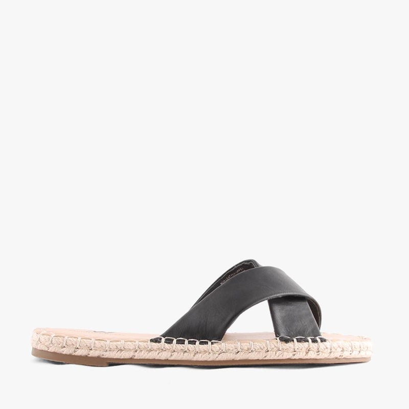 women's flat sandal